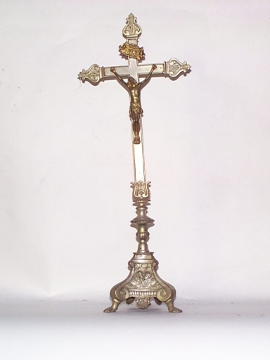 Croix d'autel 3