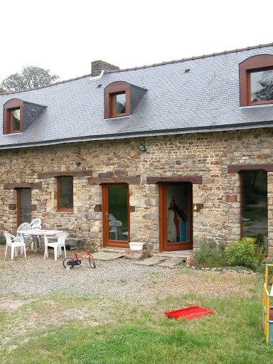 Ferme, actuellement maison, le Coudrai (Bais)