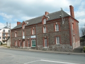 Immeuble à logements, rue de Rennes (Noyal-Châtillon-sur-Seiche)