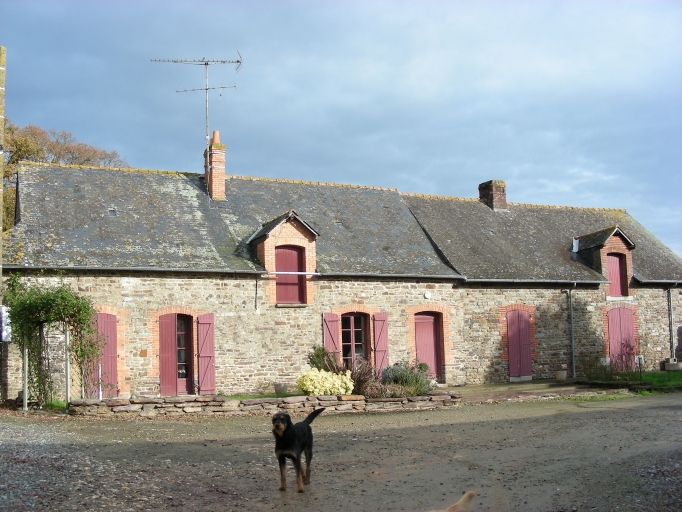 Ferme, la Petite Ourmais (Saint-Erblon)