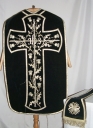 Ornement noir 1 : chasuble, étole