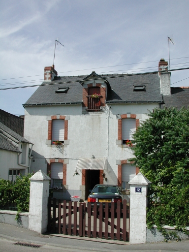 Ancienne ferme, 21 rue de la Grée du Bourg (Bains-sur-Oust)