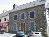 Maison, 33 place de Foch (Plouha)