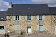 Maison, place de l'église, n°5 (Saint-Armel)