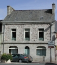 Magasin de commerce, actuellement maison, 2 place du Bourg (Plouézec)