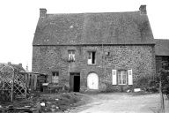 Maison de prêtre, la Bachois (Saint-Pierre-de-Plesguen fusionnée en Mesnil-Roc'h en 2019)