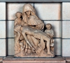 Groupe sculpté : Vierge de pitié