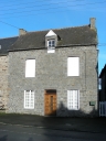 Maison, 39 rue du Relais de poste, le Vieux Bourg (Miniac-Morvan)