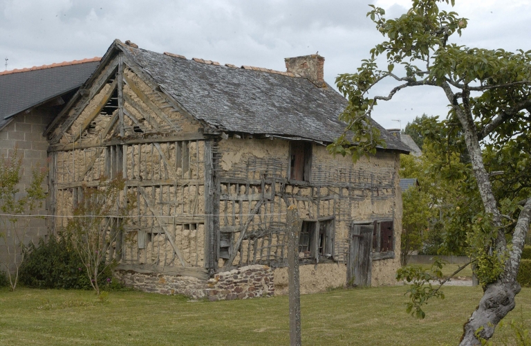Forge, rue des Vignes (La Chapelle-Thouarault)