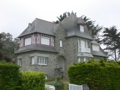 Maison dite Castel Breiz, Sables-d'Or-les-Pins (Fréhel)