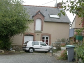 Maison, 2b rue des Alpes (Guipel)