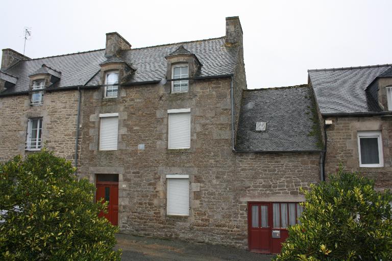 L'habitat du bourg (Vildé-Guingalan)