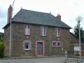 Maison, rue de la Chèze (Saint-Thurial)