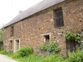 Alignement de maisons, les Vaux (Trévérien)