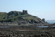 Redoute-réduit de l'île aux Moines dit "fort de l'île aux Moines" (Perros-Guirec)