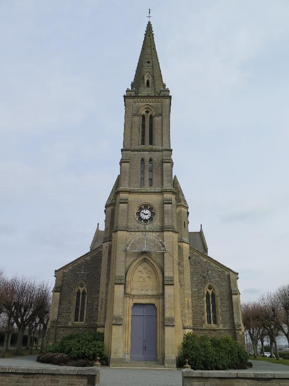 Église paroissiale Saint-Pierre (Saint-Lormel)