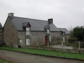 Ancienne ferme, Mont Servin (Bonnemain)