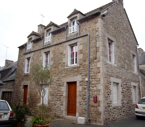 Maison, 70 rue Grande Rue (Saint-Jacut-de-la-Mer)