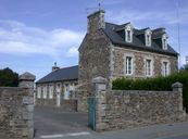 École communale des garçons, 33 rue Saint-Pierre (Matignon)