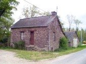 Maison, Ropenard (Maure-de-Bretagne fusionnée en Val d'Anast en 2017)