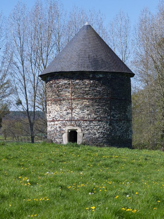 Colombier de la Luardaye, Boin (Les Fougerêts)