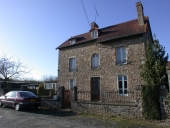 Maison, la Fontaine Guy (Le Pertre)