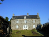 Presbytère paroissial, rue de la Tannerie (Cuguen)