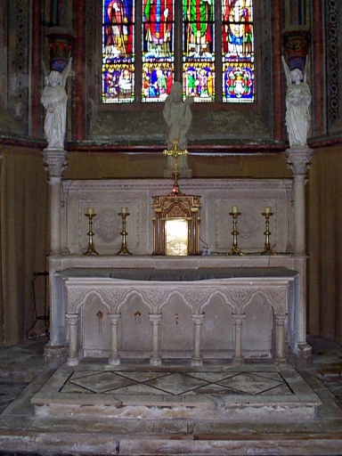 Ensemble de l'autel de Saint-Samson (autel, retable, tabernacle, gradin d'autel, 2 degrés d'autel, 2 statues, exposition)