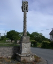 Calvaire de la Sauraie, route de Kermaria (Plouha)