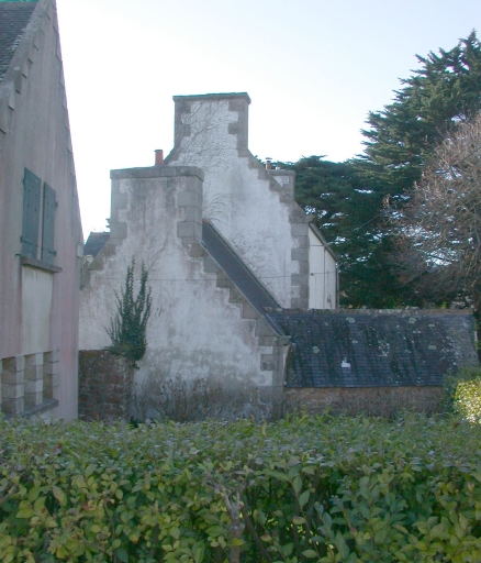 Maison dite Ty Laouiten, place du Peillet, Trozoul (Trébeurden)