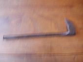 Outil de charpentier : bec à corbin (Binic fusionnée en Binic-Etables-sur-Mer en 2016)