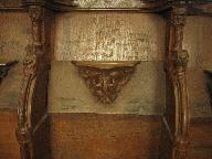 Cathédrale Saint-Tugdual : stalle 42
