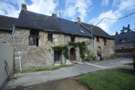 Alignement de maisons, la Hamardière (Mézières-sur-Couesnon)