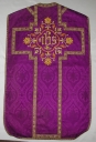 Ornement violet : chasuble (Lanhélin fusionnée en Mesnil-Roc'h en 2019)