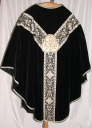 Ornement noir 1 : chasuble