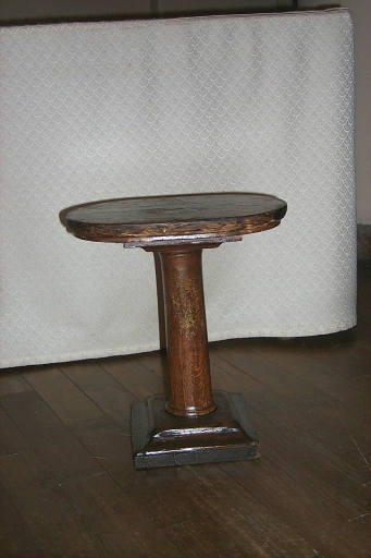 Ensemble de 4 tabourets d'église