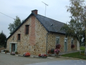 Ferme, la Mare (Brielles)