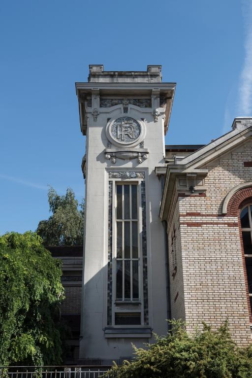 Piscine et bains publics Saint-Georges, rue Gambetta (Rennes)