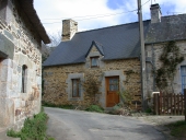 Maison, allée des Camélias, Saint-Nicolas-des-Eaux (Pluméliau fusionnée en Pluméliau-Bieuzy en 2019)
