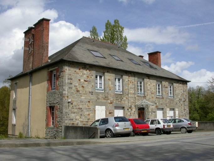 Maison, rue de la Gare (Saint-Médard-sur-Ille)