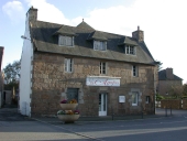 Maison, 7 place de l'Eglise (Pleumeur-Bodou)