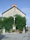 Croix monumentale, rue de la Croix du Moulin (La Chapelle-de-Brain)