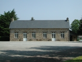École, rue de Merlin l'Enchanteur (Paimpont)
