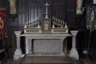 Maître-autel et retable