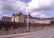 Pensionnat de la congrégation des Filles de la Divine Providence, 11 rue Guy Homery ; rue du Sacré-Coeur ; rue de la Fontaine ; route de l'Arguenon (Créhen)