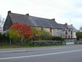 Alignement de logis, la Basse Lande (Saint-Just)