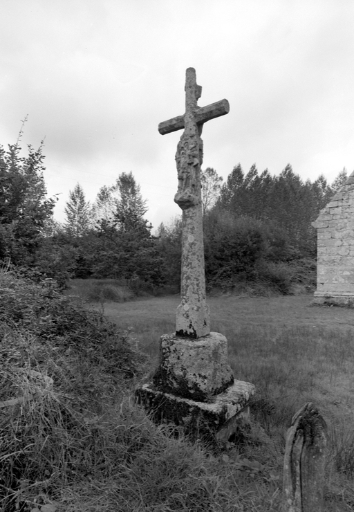 Croix monumentale, le Penity (Carnoët)