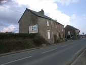 Maisons, alignement de deux logis, la Barre (Longaulnay)