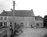 Manoir, Louche (Saint-Pern)