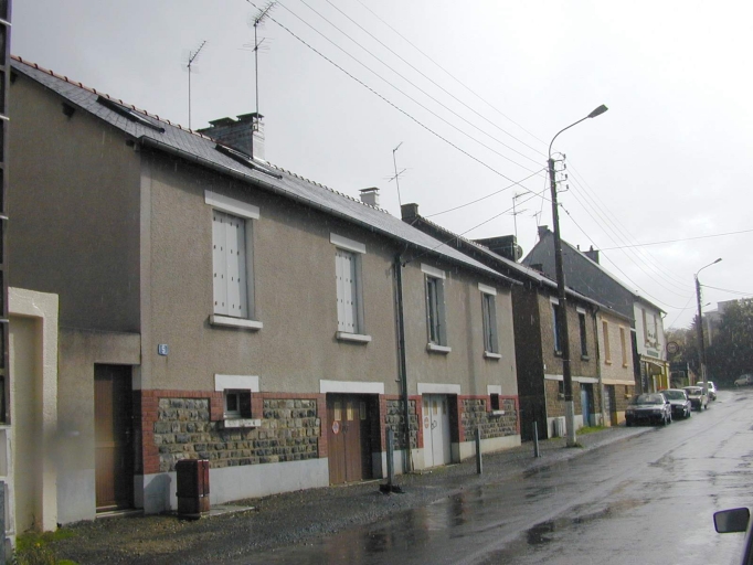Maisons en série (2), 5 à 11 rue Camille-Saint-Saëns (Rennes)